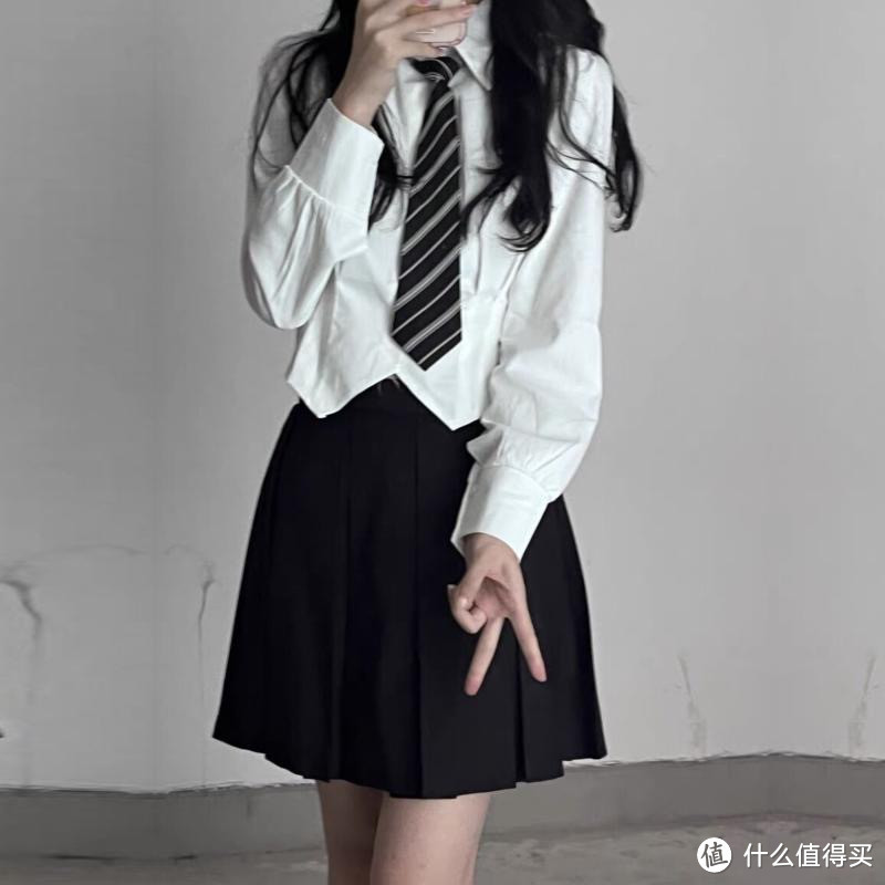 穿上jk制服，回味青春校园时光！