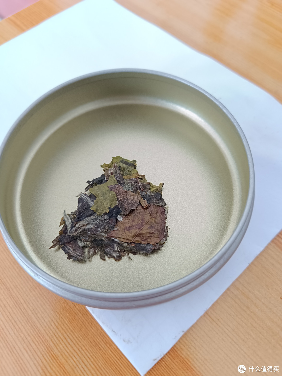 如果不看厂家名和品牌名,你猜这是白牡丹还是寿眉?