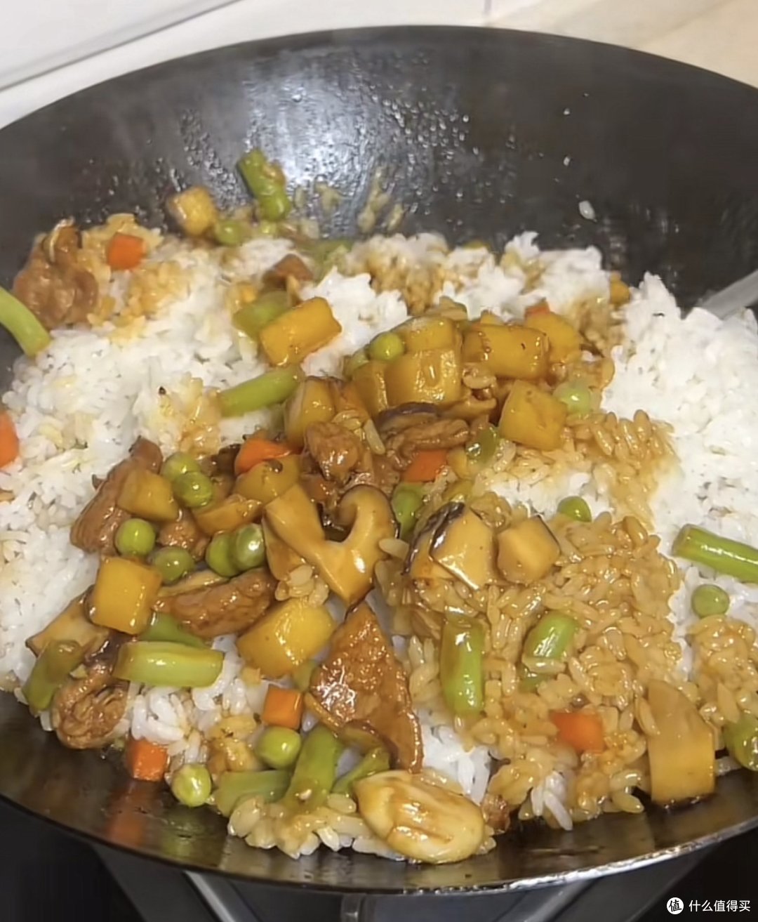 好吃到流泪的土豆焖饭做法!