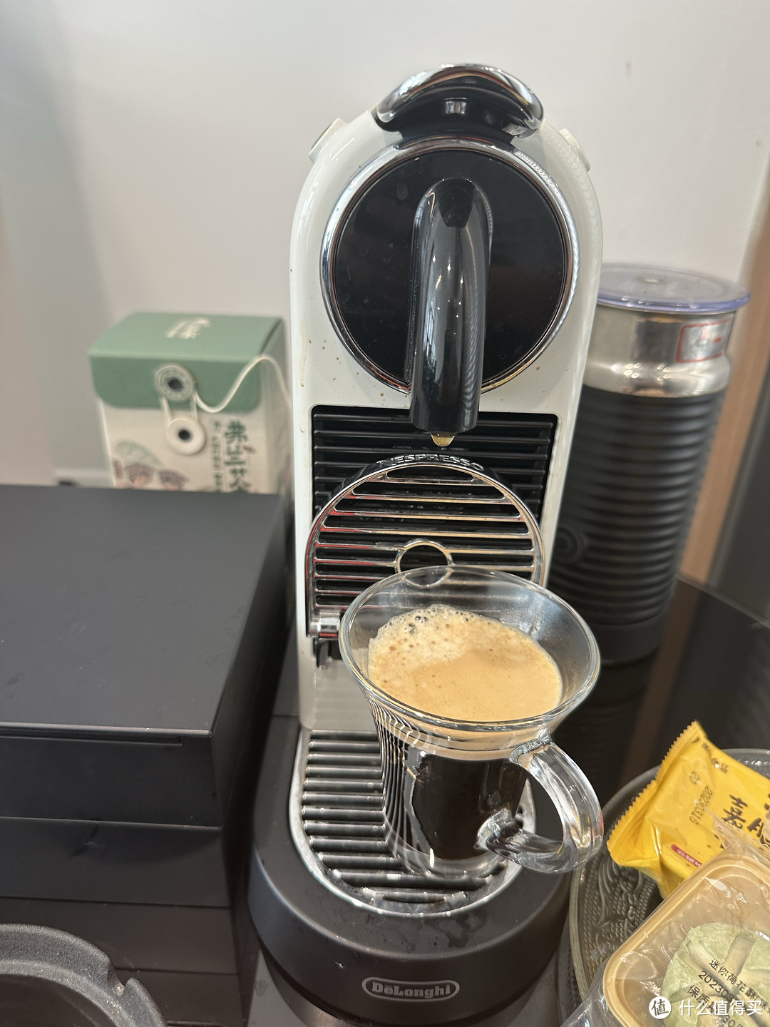 我的办公室咖啡装备-胶囊咖啡机+咖啡胶囊