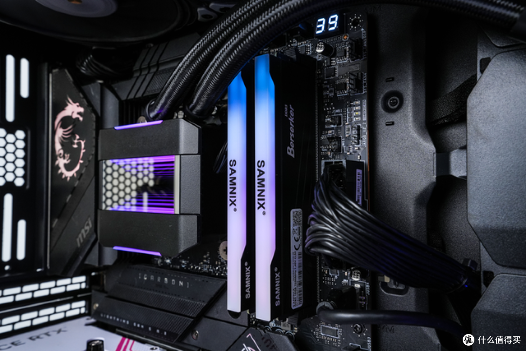【首发】RTX 4070开箱测评,iGame RTX 4070 Ultra W V2