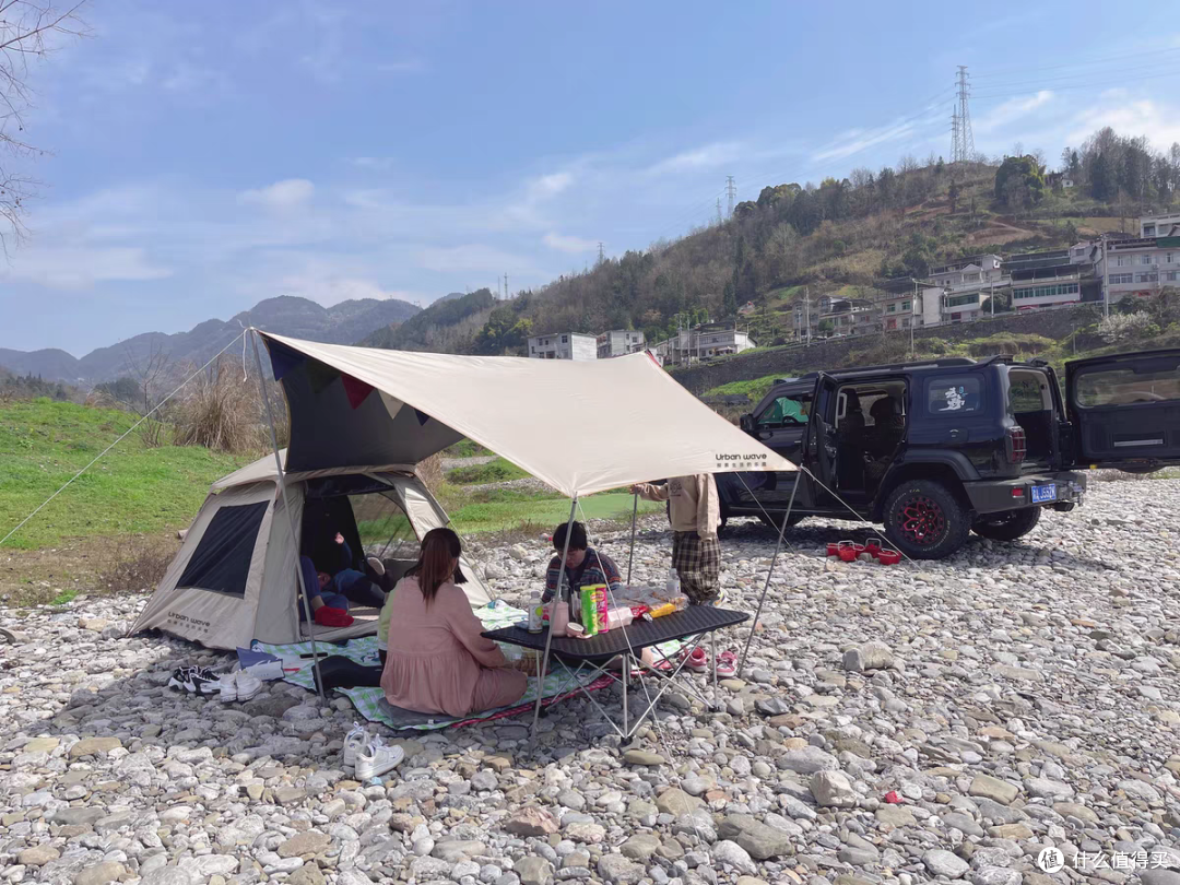 一边自驾游一边露营🏕️