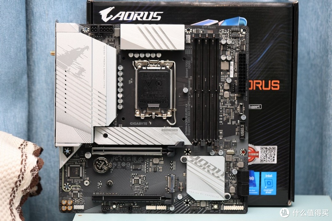 为了DDR5内存，入手技嘉B760M AORUS ELITE AX值得吗