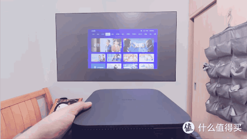 从极米 Z7X 实测体验出发,我们来聊聊消费者选购投影时的避雷指南