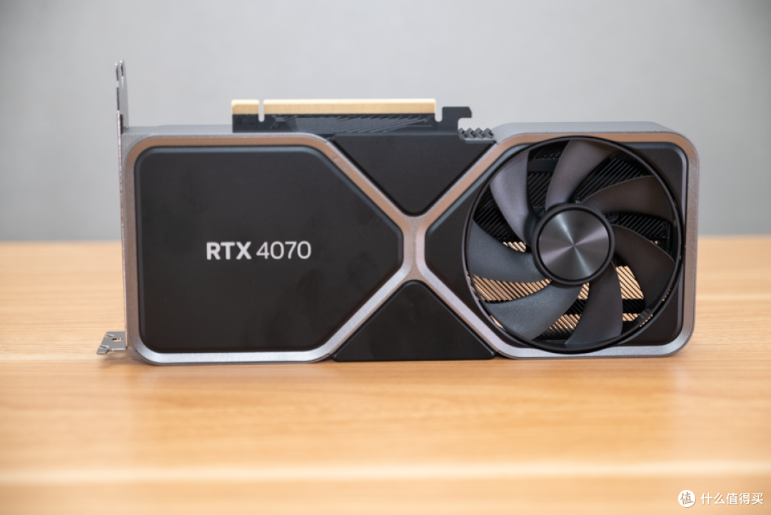英伟达GeForce RTX 4070显卡首发评测：DLSS 3与AI让使用体验成倍提升