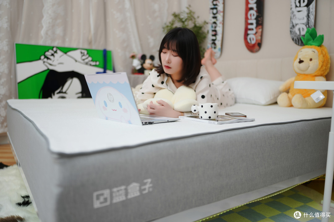 舒缓上班劳累,床垫你该怎么睡?来谈一谈正确的睡姿和床垫的选购!