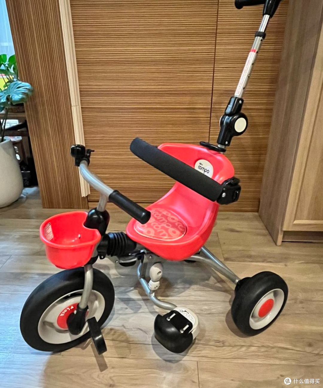 idea 折叠三轮车 满足有娃家庭出行