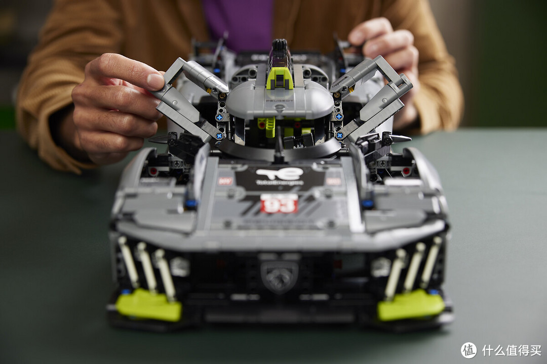 2023年上半年乐高Lego机械Technic旗舰42156曝光——Peugeot 9X8 - 勒芒 24 小时耐力赛