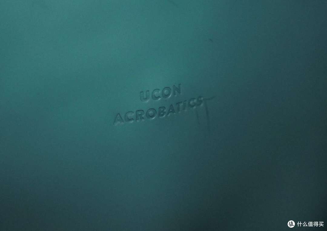 魅族Pander潮玩背包很不错，Ucon Acrobatics Jasper双肩包也很适合
