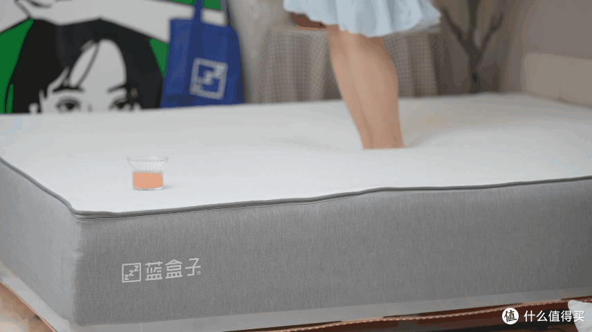 舒缓上班劳累,床垫你该怎么睡?来谈一谈正确的睡姿和床垫的选购!
