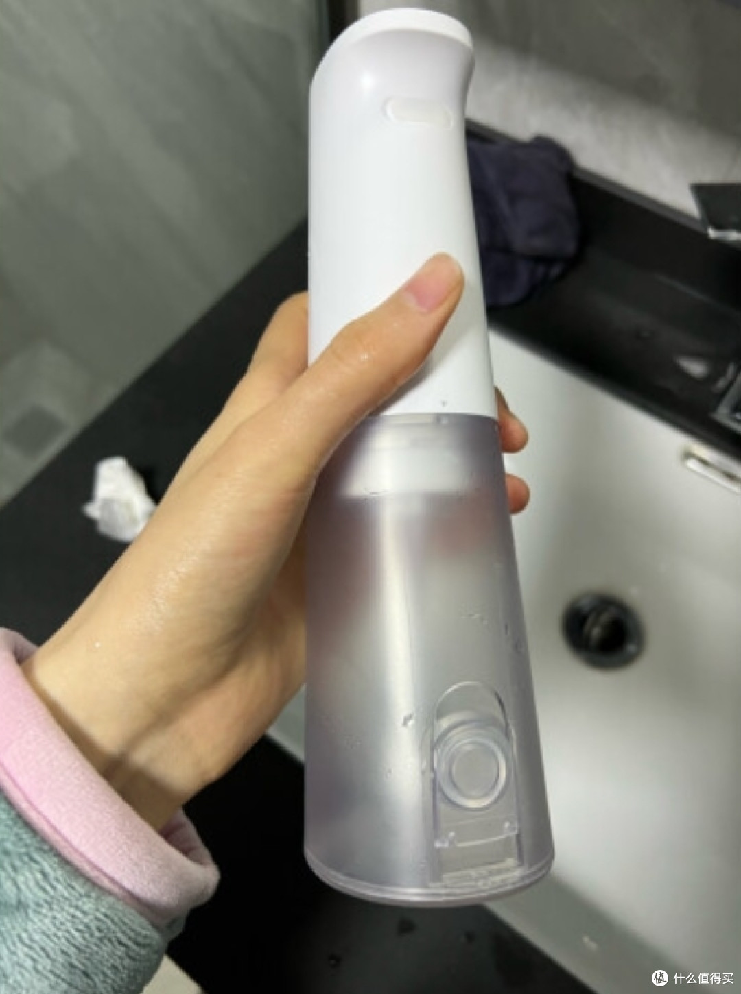 电动牙刷和电动冲牙器,年龄越长越爱用的必备口腔卫生神器