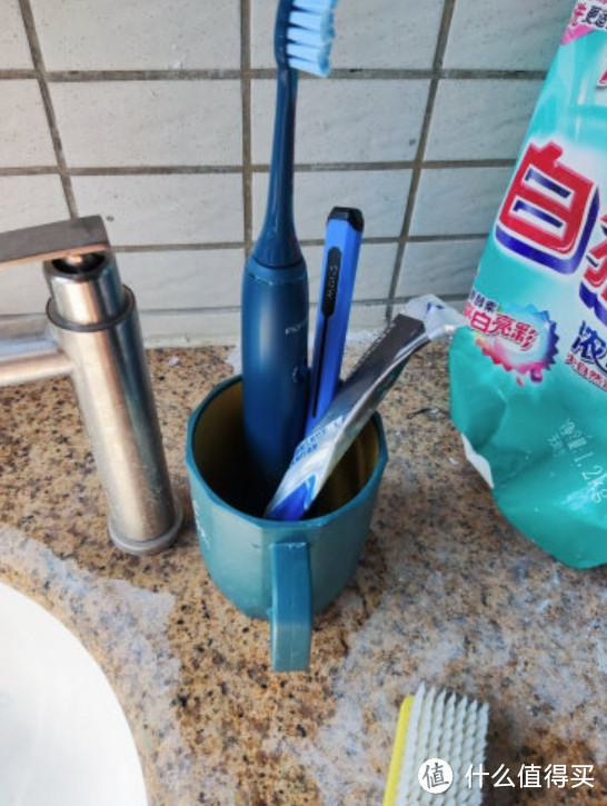 电动牙刷和电动冲牙器：你的口腔护理良友！