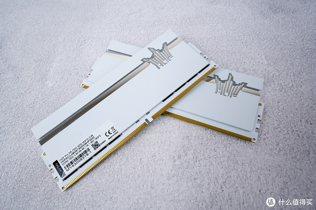 开箱测评 影驰 HOF PRO DDR5-7200MHz 16G*2 内存条，超频利器 纯白Argb颜值加持