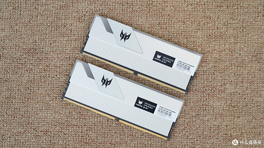 怒超8000MHz+无压力?宏碁掠夺者 Vesta II DDR5 6400 RGB 16G×2内存评测及超频体验