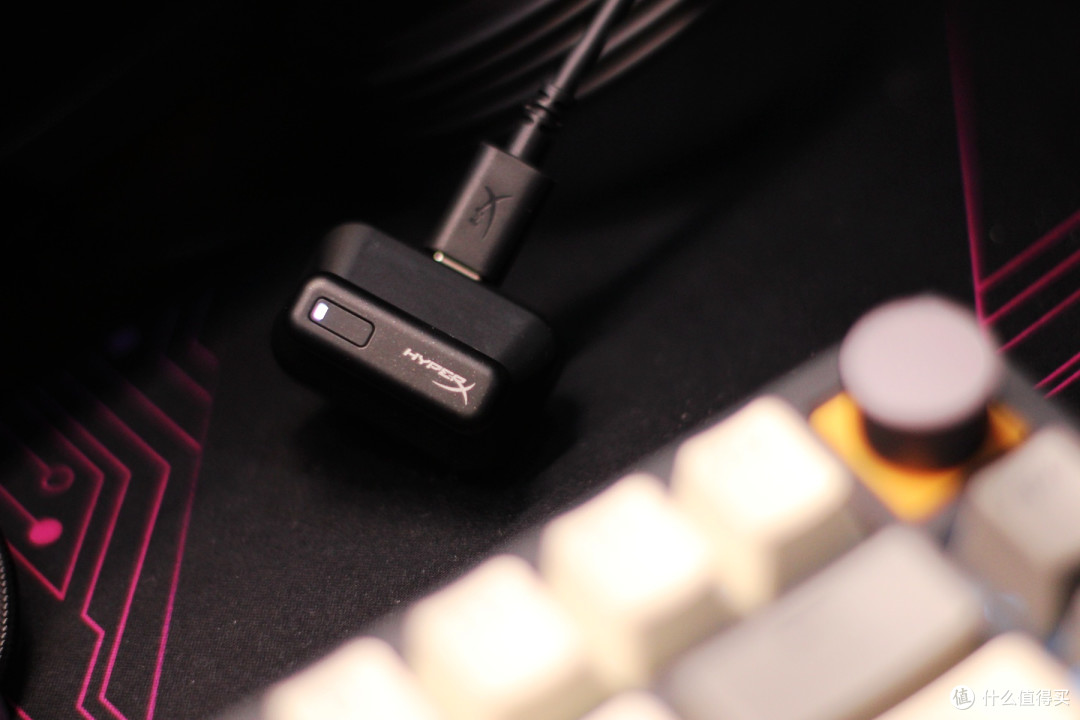 轻便&无感延迟，蓝牙2.4G双模 - HyperX天际真无线耳机使用体验