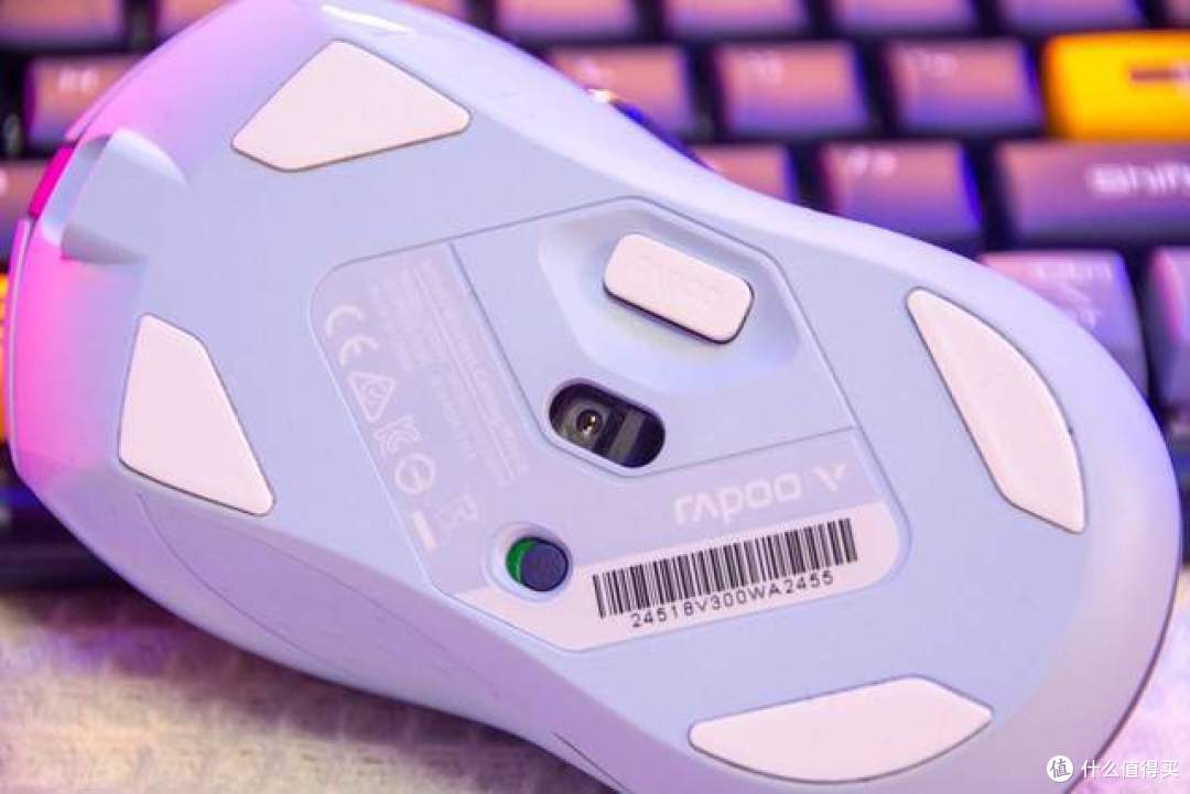 游戏党必看的百元无线鼠标 雷柏V300W双模RGB鼠标 上手体验