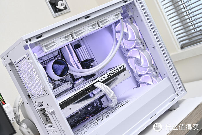 华擎 Z790 Pro RS+分形工艺 Define7+XPG 全家桶白色装机展示
