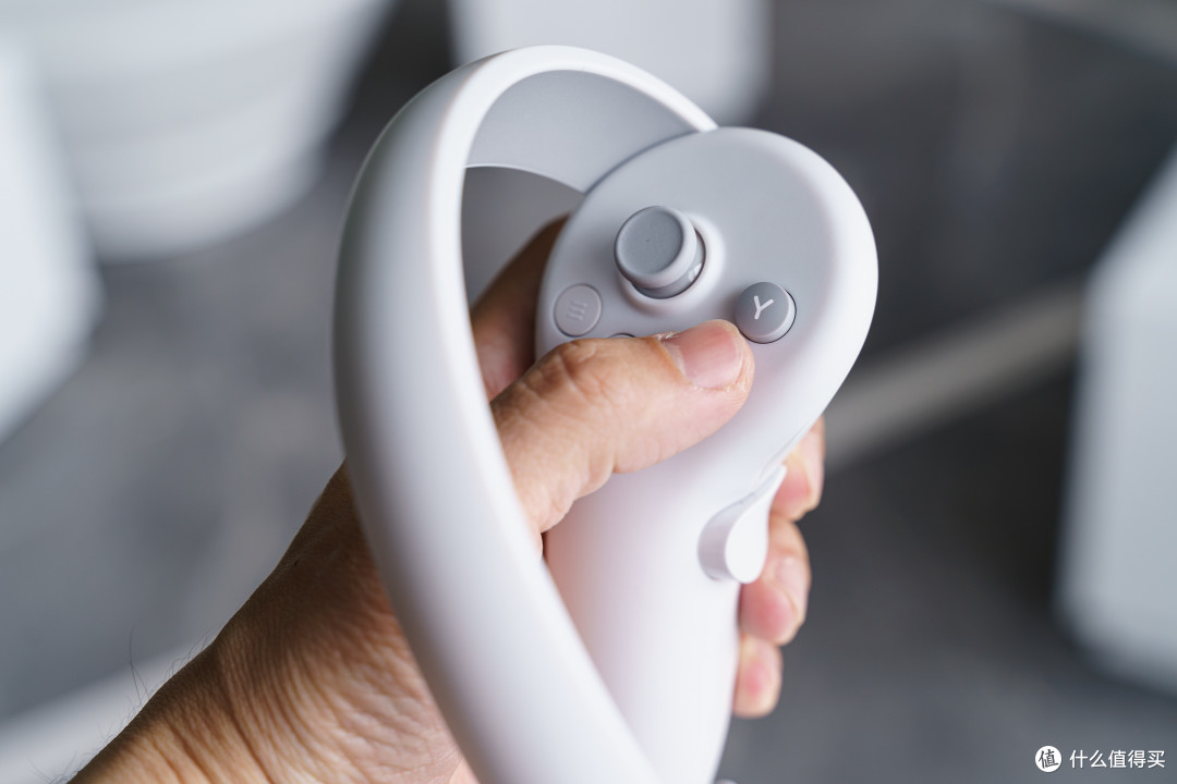 虚拟与现实的完美体验-PICO 4 Pro VR一体机