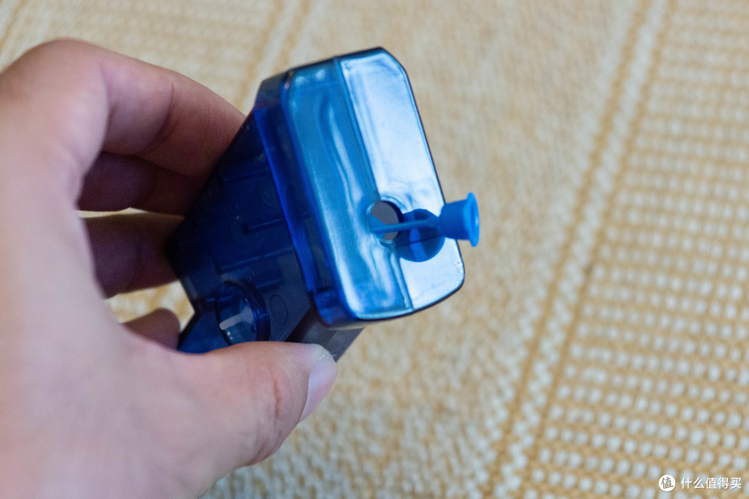 半自动连击80发不卡壳:9块9入手双弹夹Glock机械水枪玩具晒个单