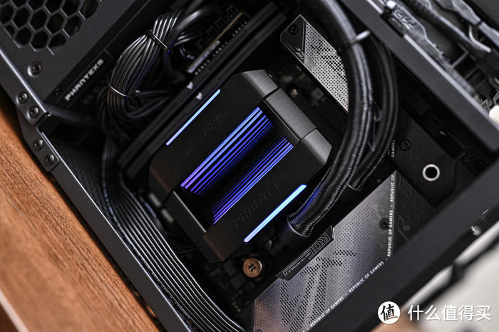 搭建 AM5 性能小钢炮——ROG X670E-I+追风者 Shift XT P121 装机展示