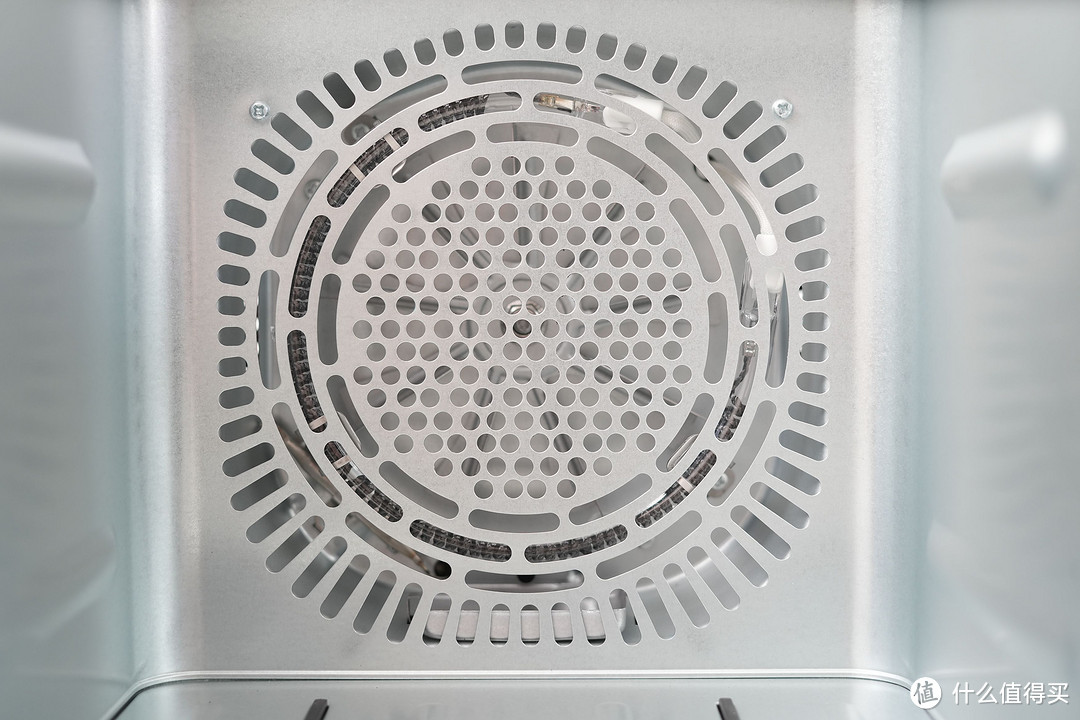 传统空气炸锅又爱又恨？京东京造全景免翻面空气炸锅实测：重新定义新形态！