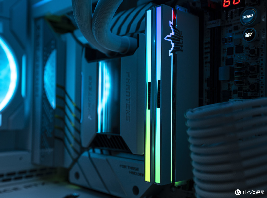 轻松超8000MHz!影驰HOF PRO DDR5-7200MHz众测体验报告