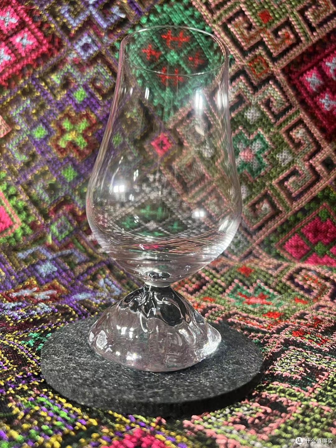 酒评人设计日式凯恩杯