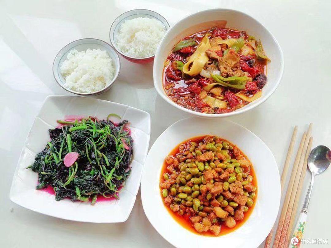 家常晚餐,七天不重样,炒菜炖菜配饺子,好吃好做