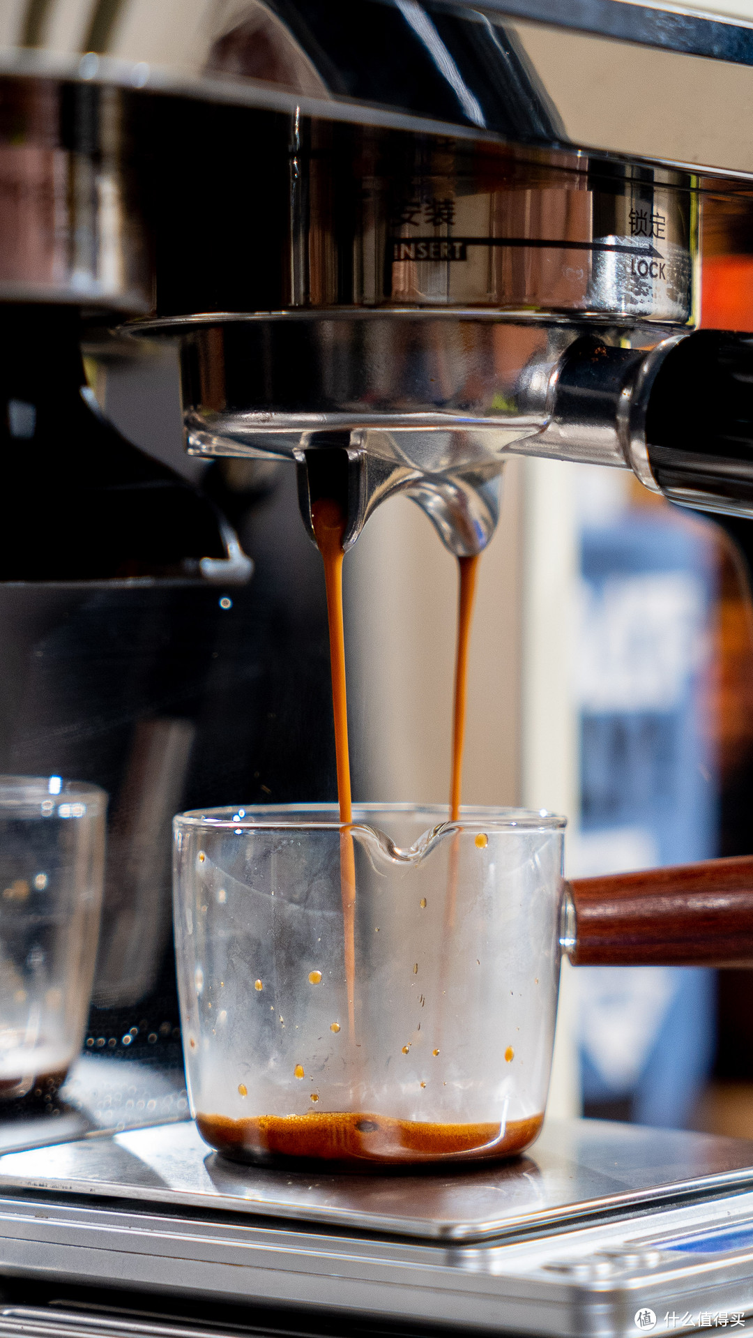 实现咖啡自由就这么简单，用宜盾普磨豆意式咖啡机玩转特调咖啡