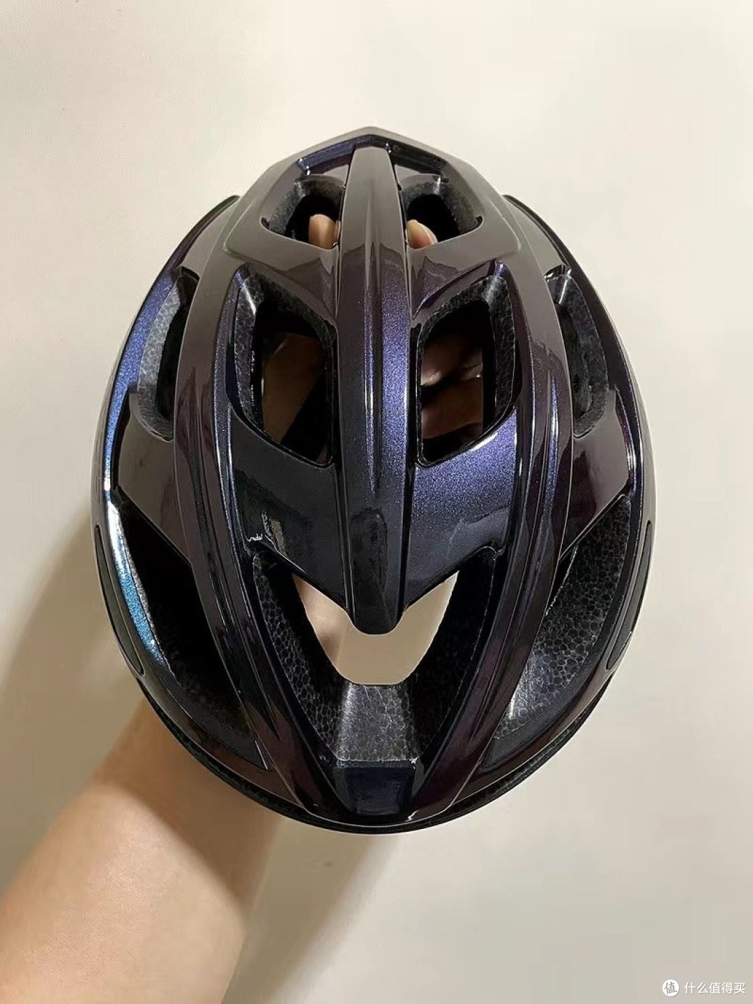出去骑车游玩，保证安全是第一位的，尤其是我们的大脑袋需要最好的保护