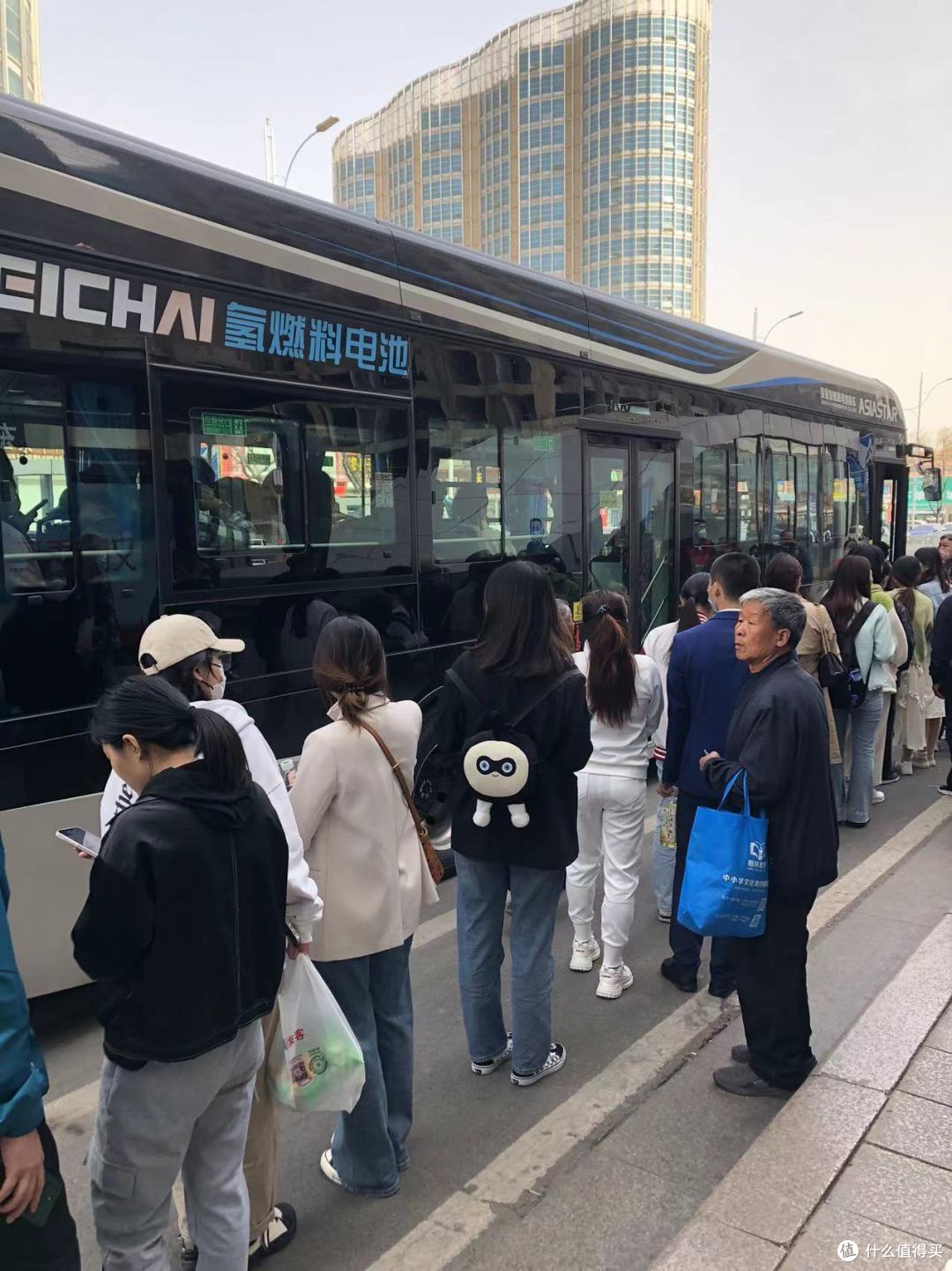 火车出行，本地租车靠不靠谱，人生的第一次租车。