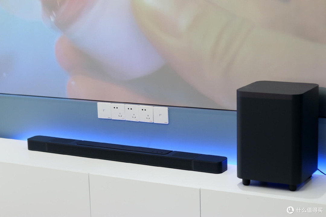 无线环绕声!720W大功率造就顶级音效体验:这款JBL Bar 800满意了
