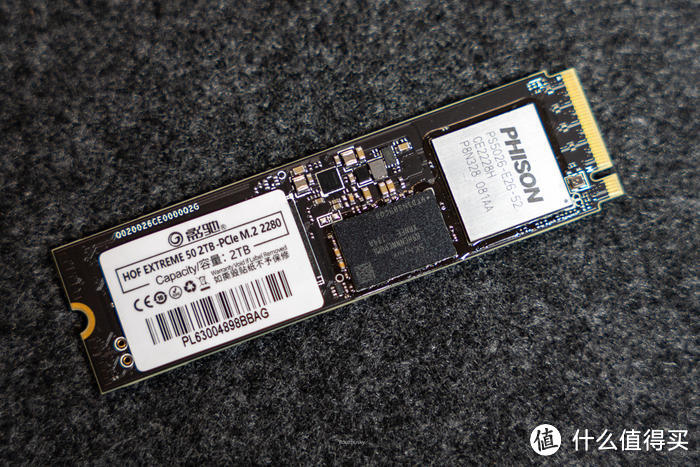 速度与激情PCIe5.0 SSD—影驰名人堂HOF EXTREME 50 M.2开箱分享