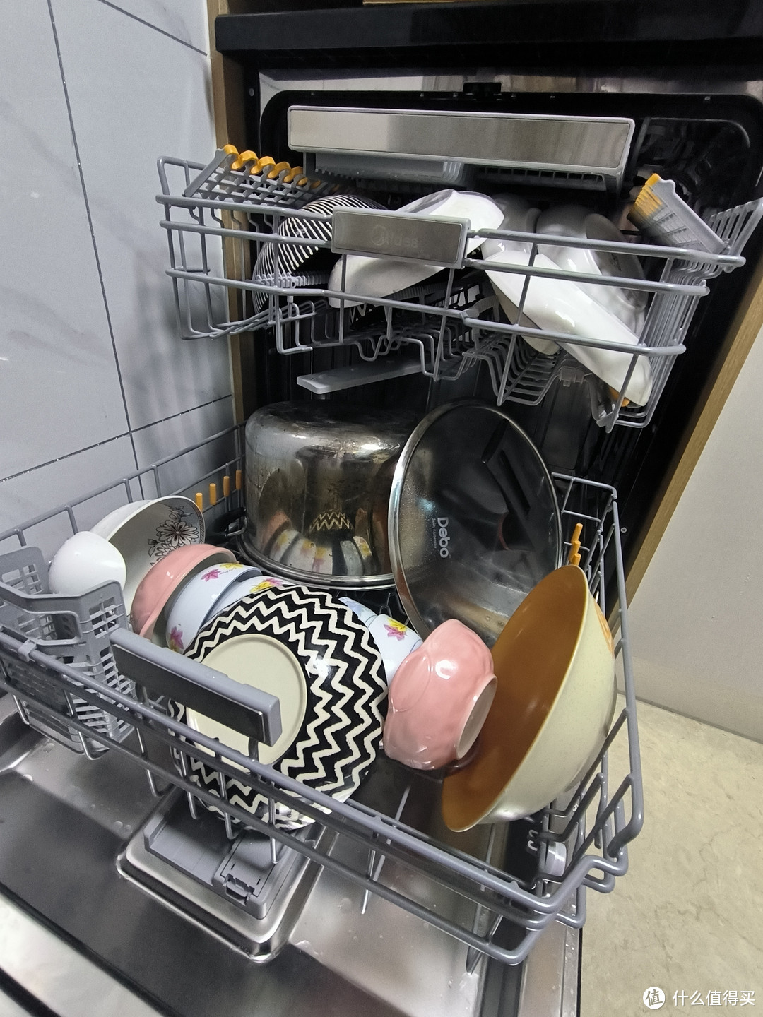 该不该买洗碗机？洗碗机到底是不是鸡肋？这里给你答案