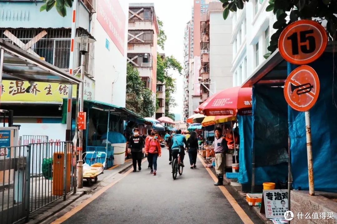 我猜没人知道，国内最卷的城市竟然这么好玩！