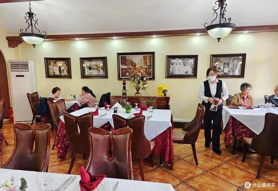 西餐之最——最早的私营西餐厅,两个人吃了200多元,性价比高吗