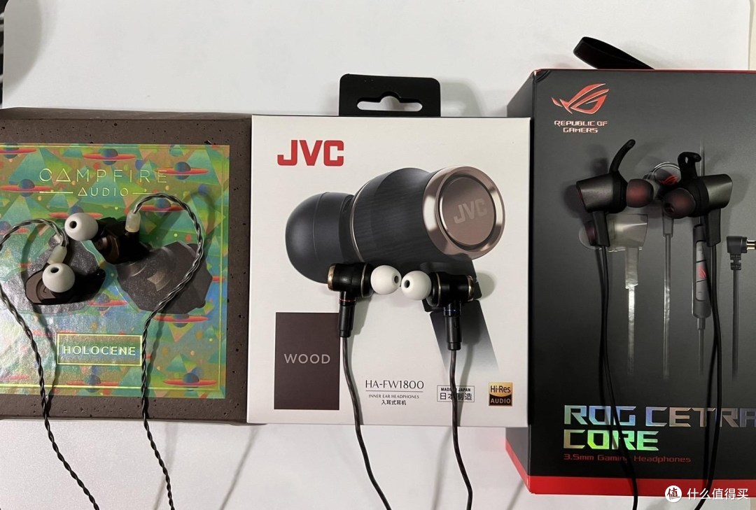 华硕 ROG Cetra II Core 电竞耳机以及 音珀 GSX 300 外接声卡 开箱和体验