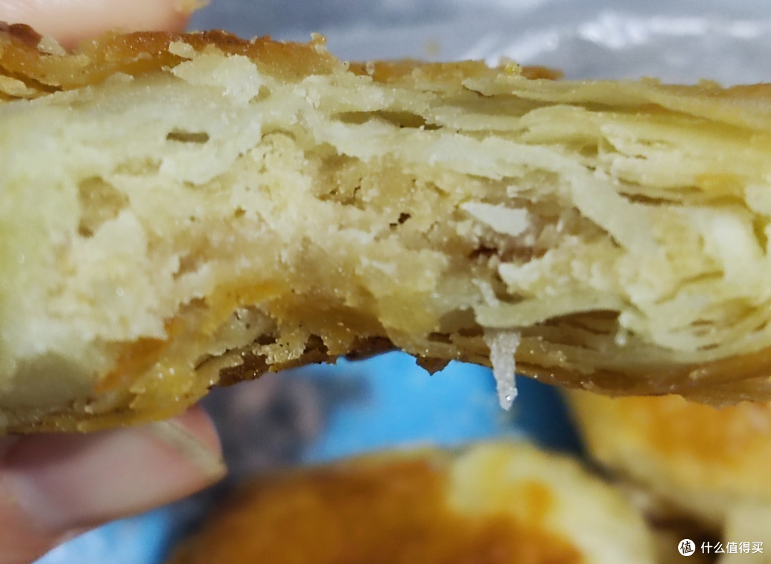 露营马上开始了,我的酥皮千层饼买来了