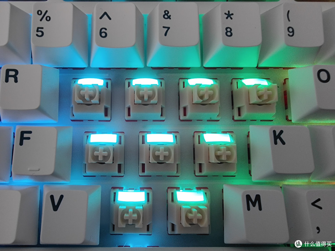 卷多没意思 直接颠覆吧 真软弹 真麻将 RK R98体验分享