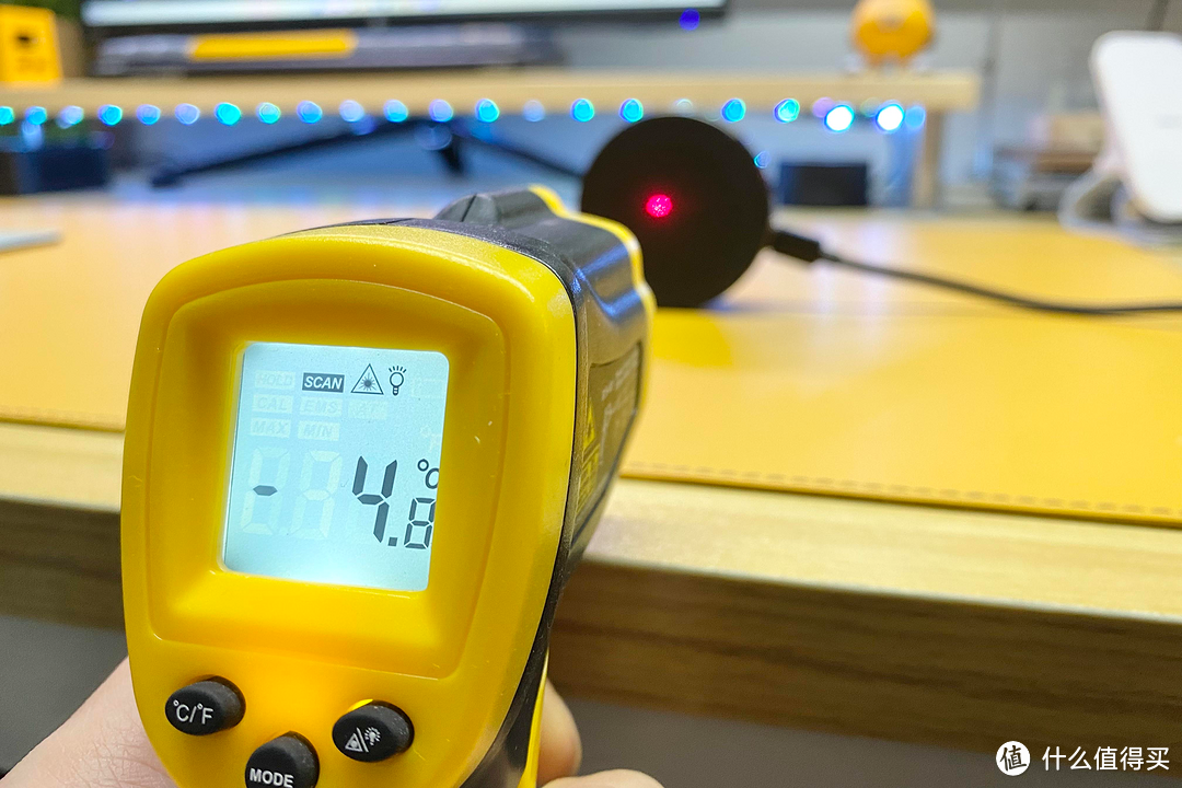 红魔散热器4Pro磁吸版评测，零下9Cº冰点制冷，能冷到什么程度？