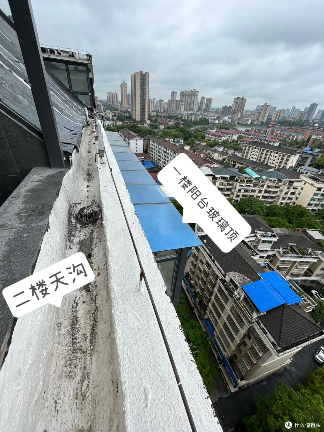 mk体育连续十四年！东方雨虹蝉联“房建供应链TOP500防水材料类首选品牌”冠军！