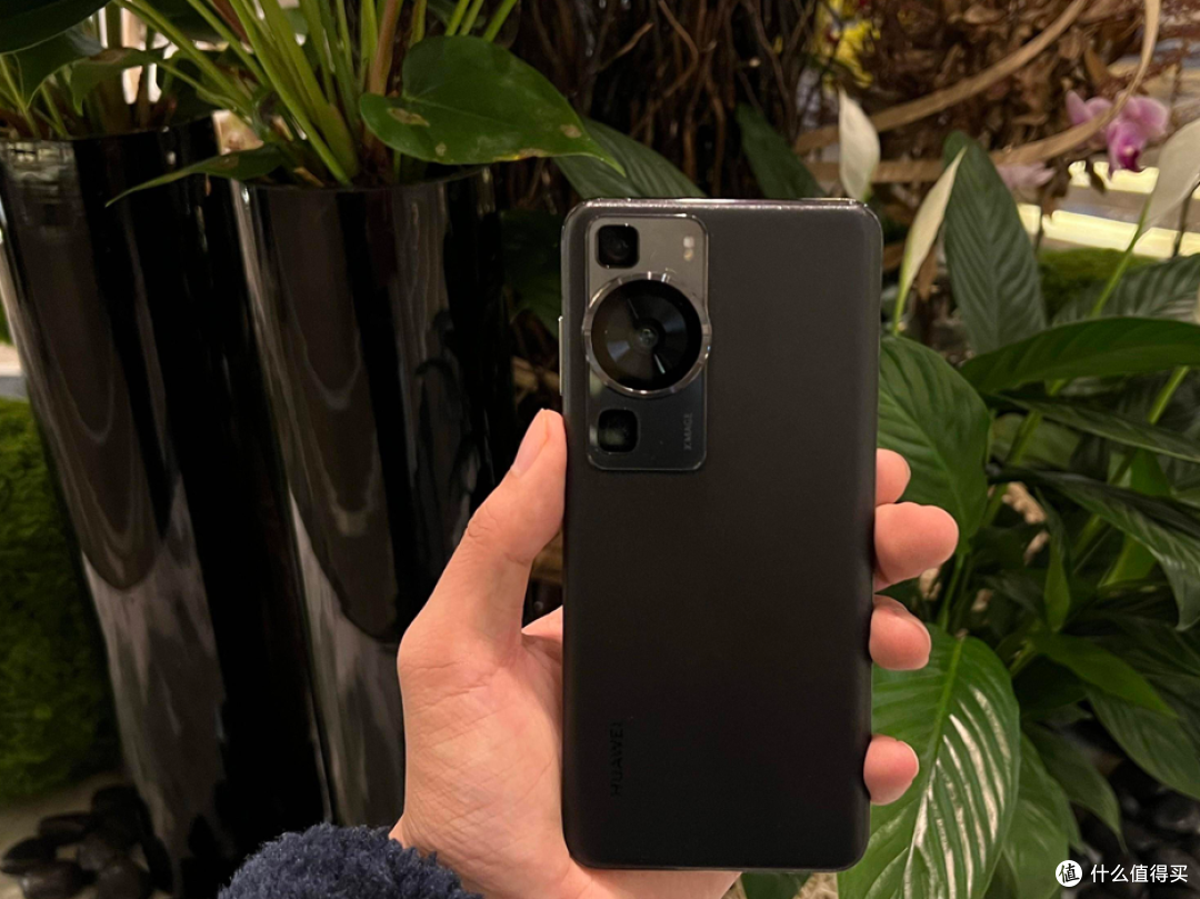 华为P60系列火热超出预期，Mate50系列全系降价，最低仅需3290元