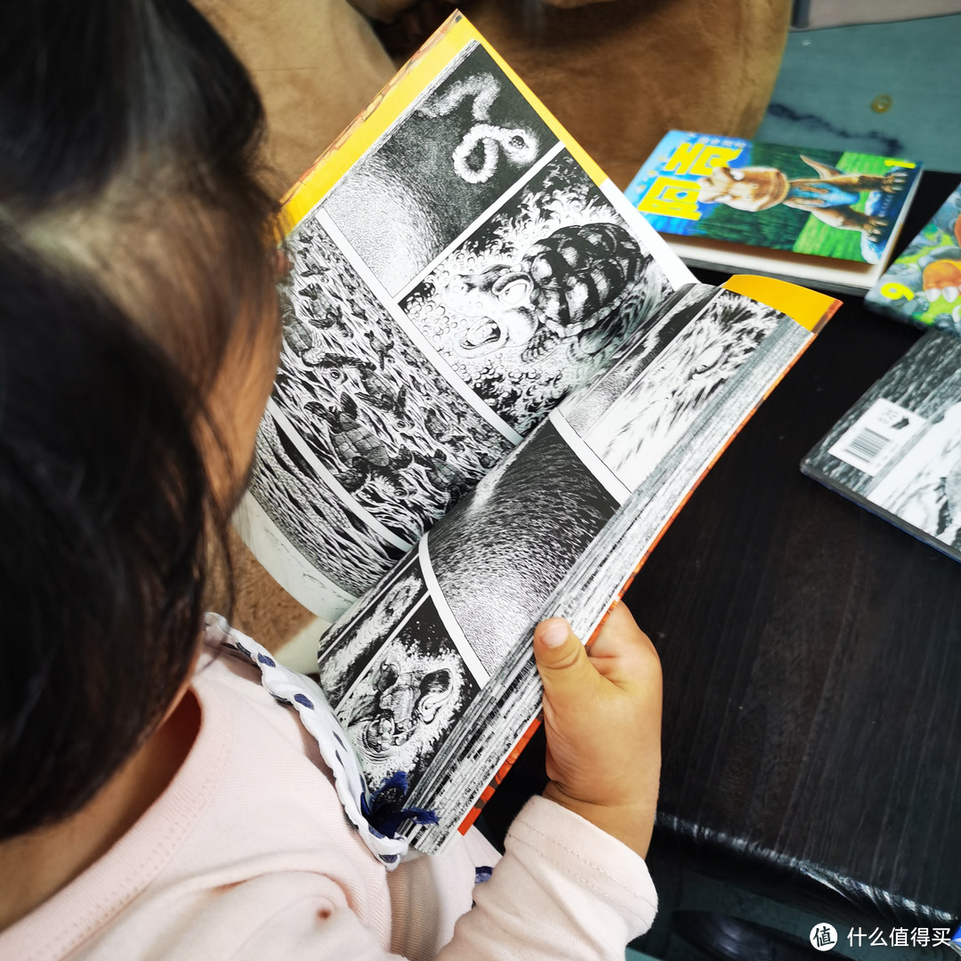 小孩爱看，大人上头，《小恐龙阿贡》——交互式读书新体验，这套书可太有趣了。