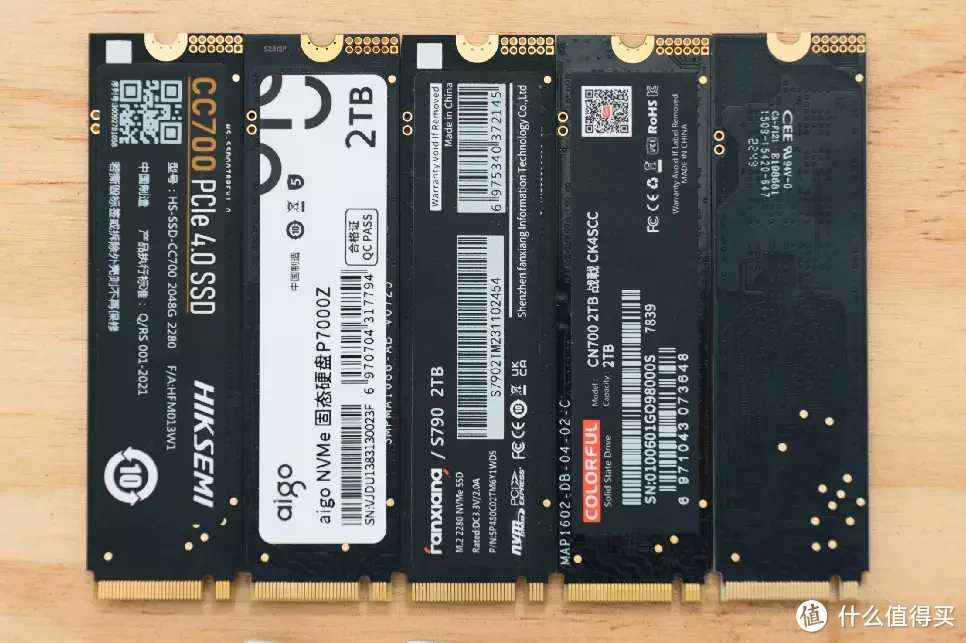 7450MB/s的2TB国产SSD该选哪款？5款热门产品横评