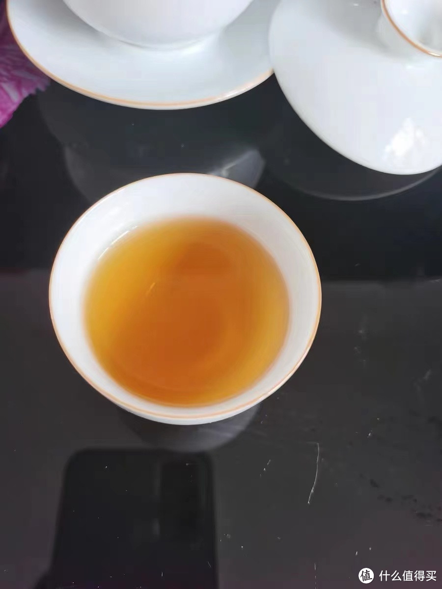 祁门香螺红茶汤色