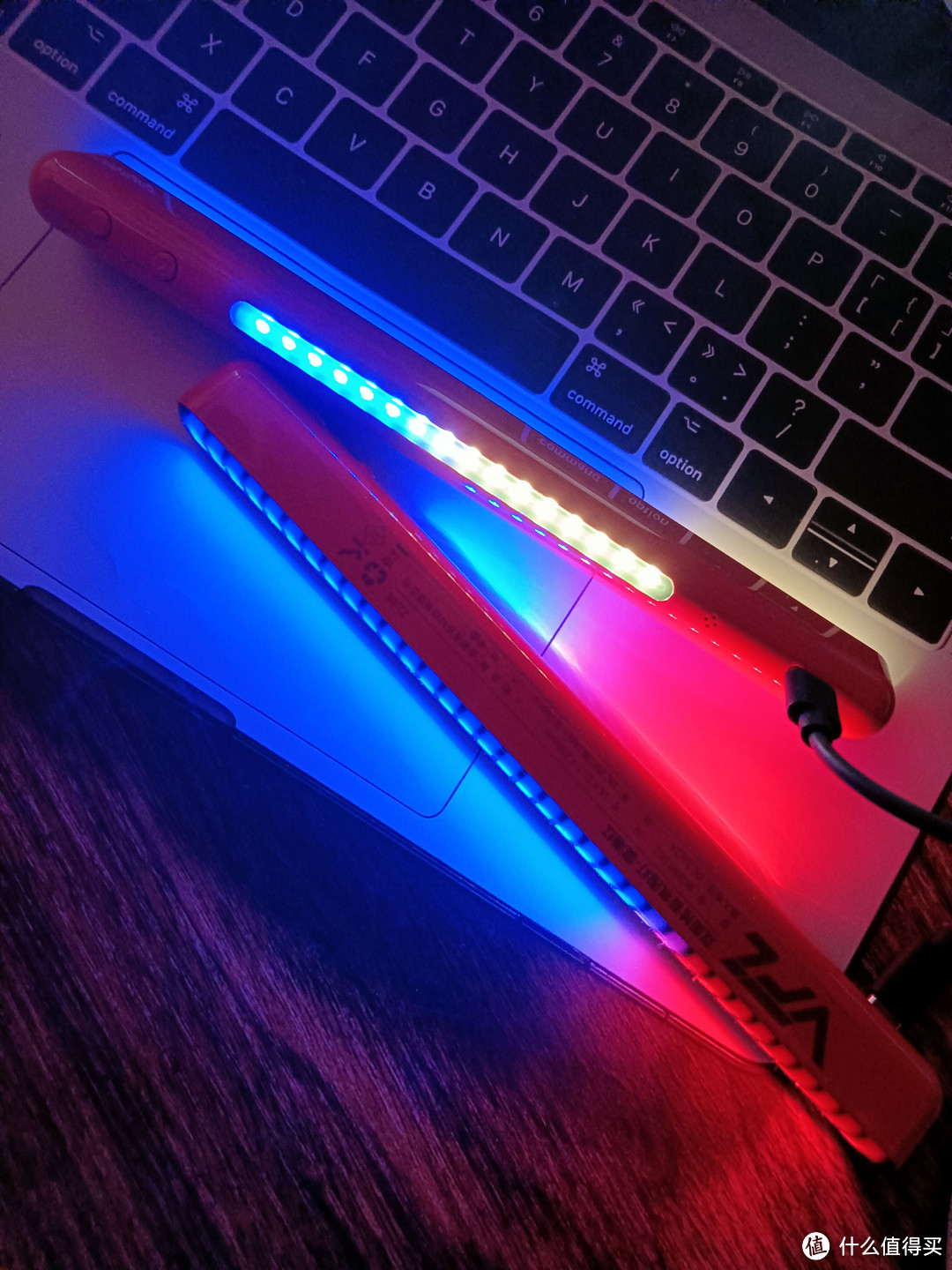 这款超炫的VFZ-小米有品双面拾音灯，让你的桌面如此与众不同