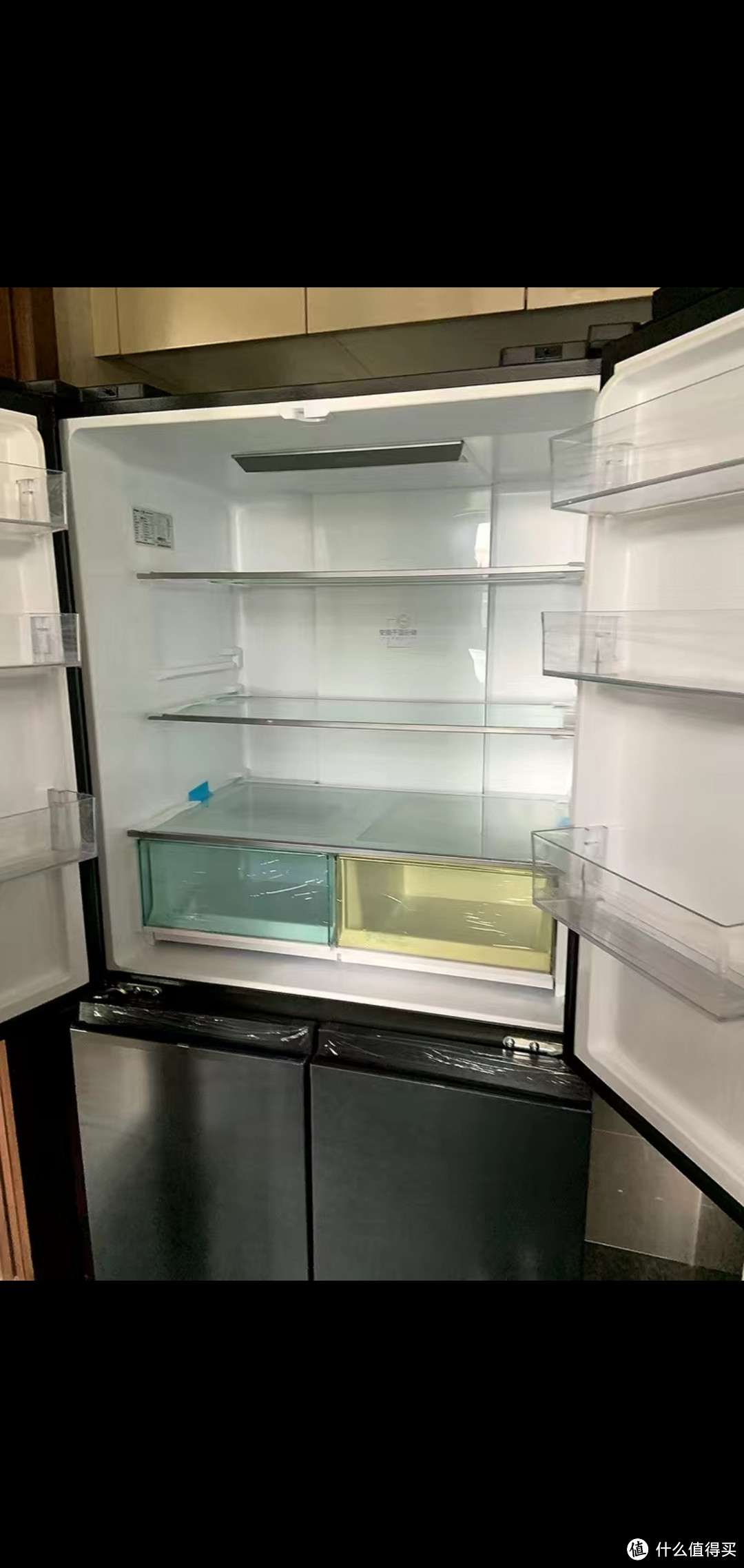海尔4开门大冰箱,把家里的旧冰箱换掉了