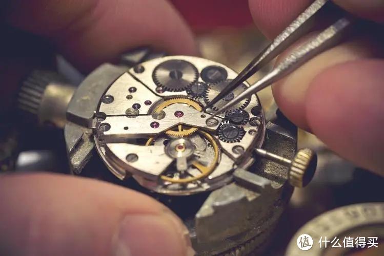 瑞士为什么是手表大国(探究瑞士手表业的历史和传统)