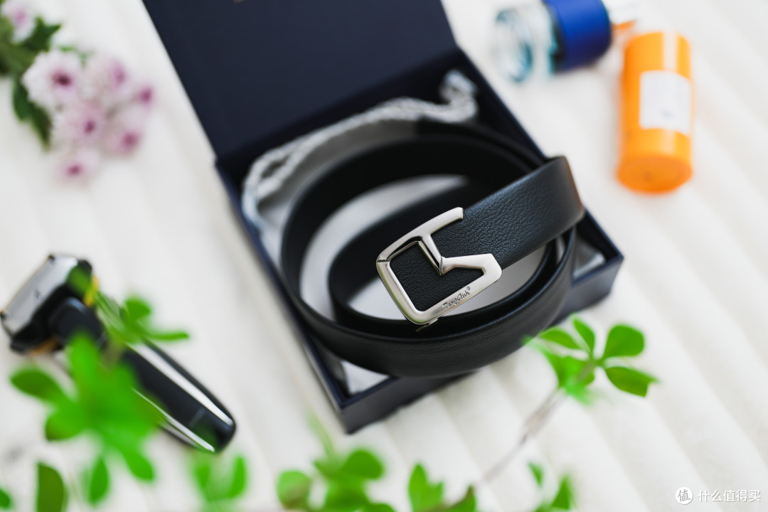 避免千篇一律！缓解撞腰带的尴尬~ 520男士皮带选购，TangGuh（倘歌）有哪些设计做工在线的款式推荐？