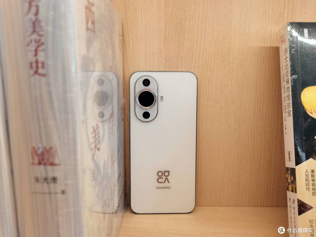 华为nova 11真机评测:超感知影像 nova游戏引擎,硬核性能真的香